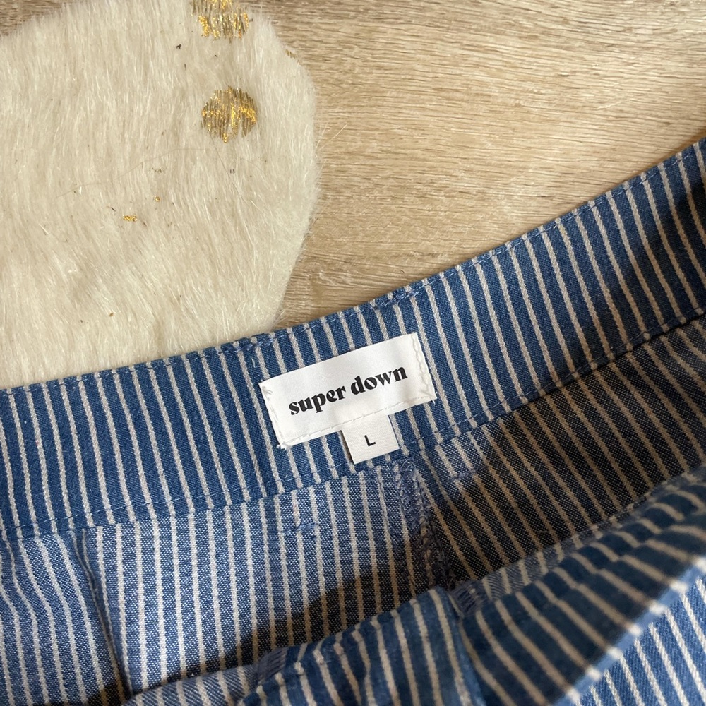 Superdown striped blue white mom shorts - Picture 2 of 4